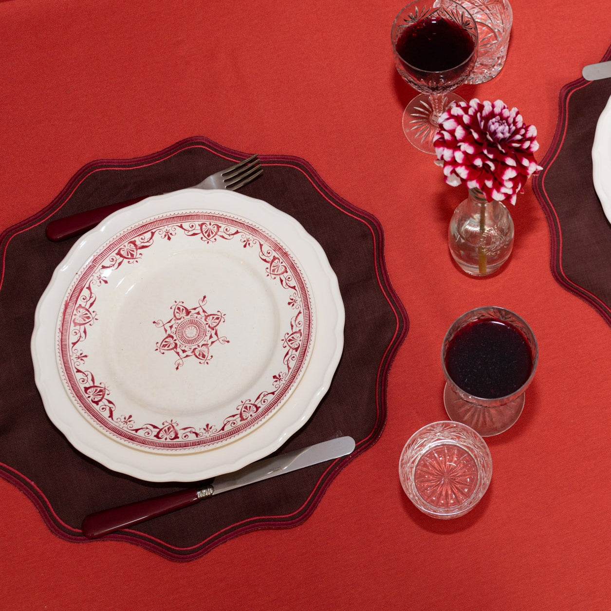 Giorgia Napkin | Chocolate Brown with Double Red toned Border — Set of 2