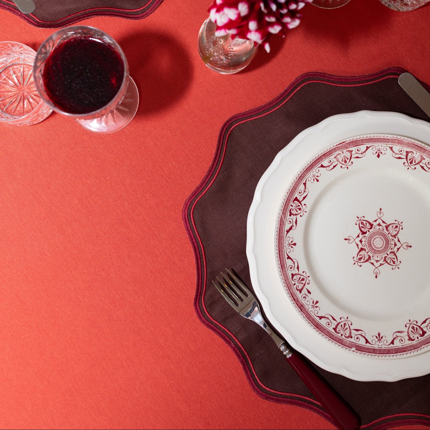 Giorgia Napkin | Chocolate Brown with Double Red toned Border — Set of 2